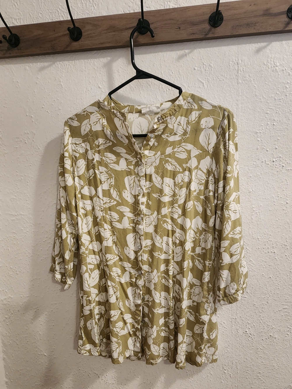 Women’s Olive Green Floral Button-Front Dress